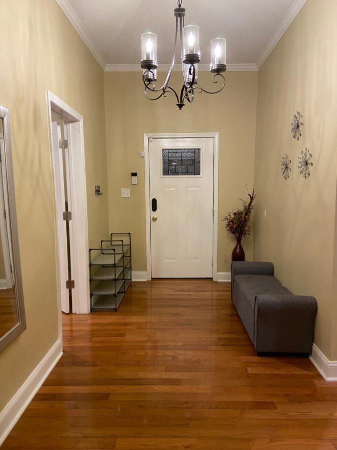 Modern 3-Bedroom, Big Fence Yard, Pets Stay Free Durham Luaran gambar