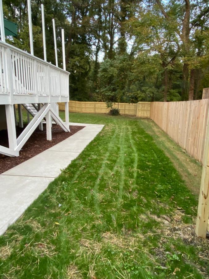 Modern 3-Bedroom, Big Fence Yard, Pets Stay Free Durham Luaran gambar