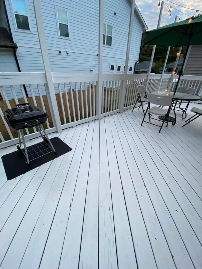 Modern 3-Bedroom, Big Fence Yard, Pets Stay Free Durham Luaran gambar
