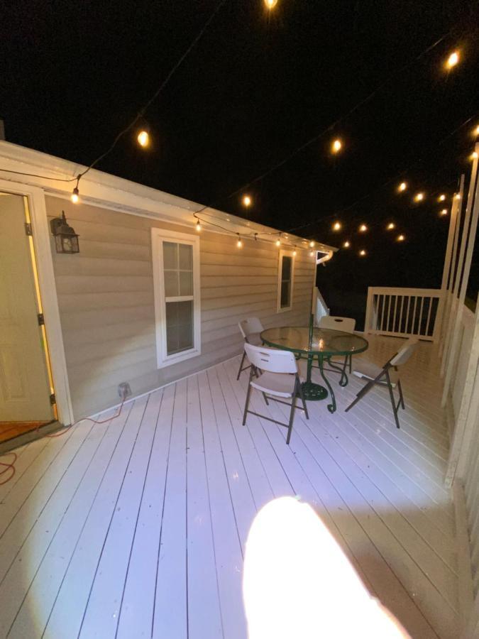 Modern 3-Bedroom, Big Fence Yard, Pets Stay Free Durham Luaran gambar