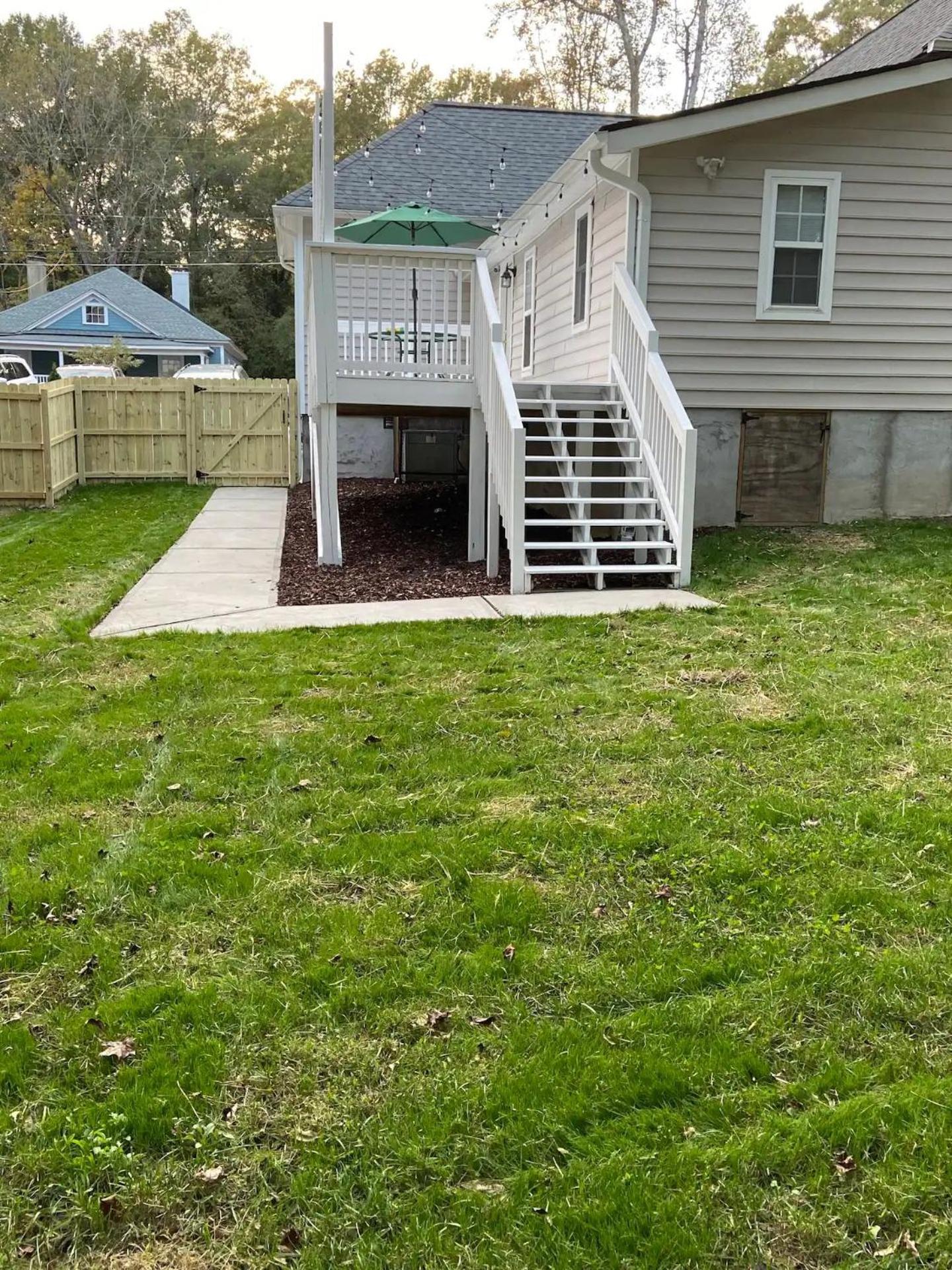Modern 3-Bedroom, Big Fence Yard, Pets Stay Free Durham Luaran gambar